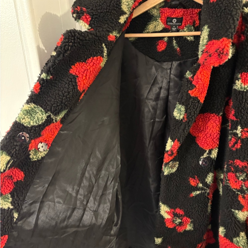 Floral Teddy Jacket in Black with Red Roses - Picture 3 of 4